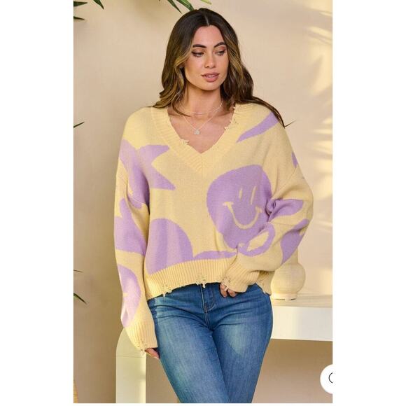 Graphic‎ Smiley Face Retro  V-Neck Sweater Yellow & Lavender Pullover Distressed - Picture 2 of 4